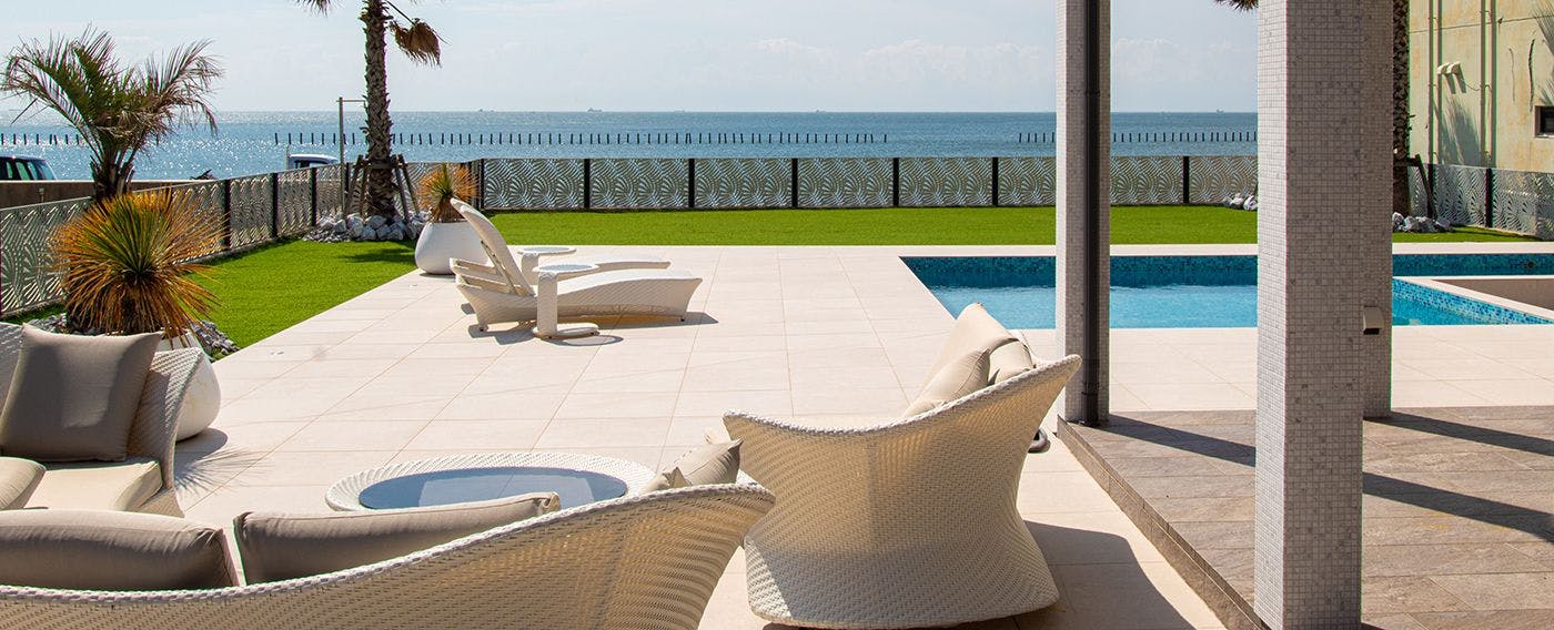 CORAL SUITE VILLA chita