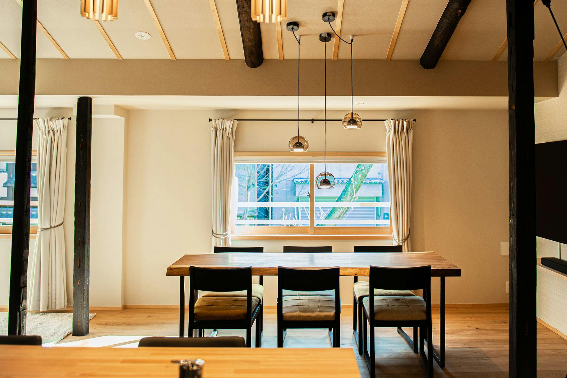 ห้องนั่งเล่น 1 ของ PRIVATE MAISON KOU