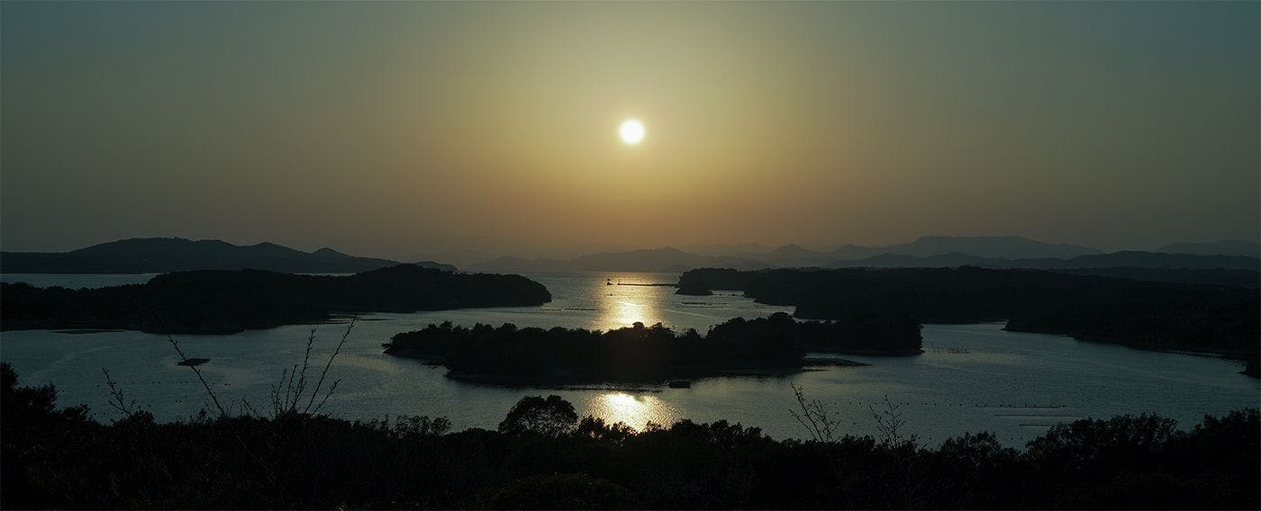 里海の風景